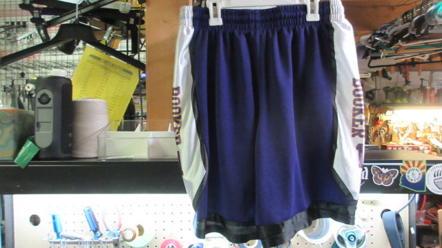 Load image into Gallery viewer, Used NBA Phoenix Suns Booker Basketball Shorts - Size Medium
