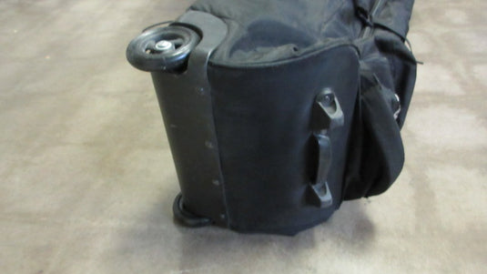 Used Callaway Golf Bag Travel Bag w/ Wheels - wear on corners & cracked plastic