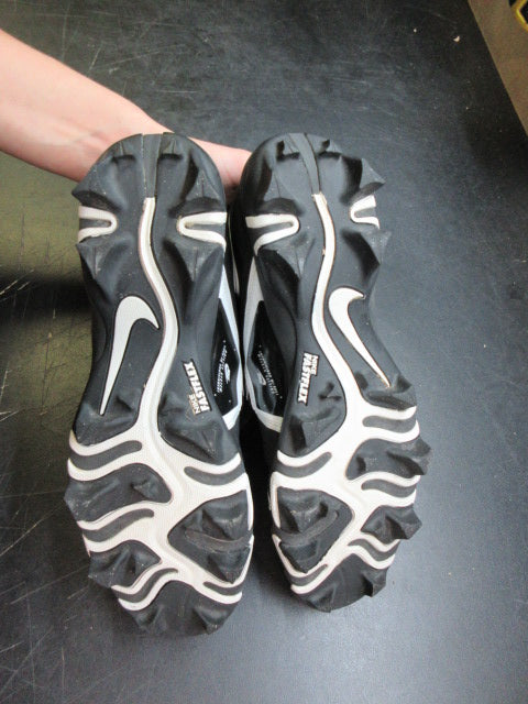 Load image into Gallery viewer, Used Nike Men's Alpha Menace 3 Shark Football Cleats - Size 8
