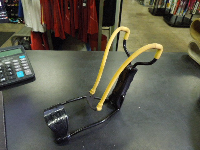 Load image into Gallery viewer, Used Daisy Powerline B52 Folding Slingshot
