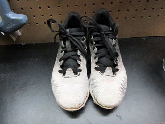 Used Under Armour Spotlight Franchise 2.0 RM Football Cleats - Size Youth 5