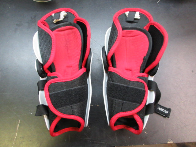 Load image into Gallery viewer, Used Bauer Vapor Lil Rookie Hockey Shin Guards - Youth
