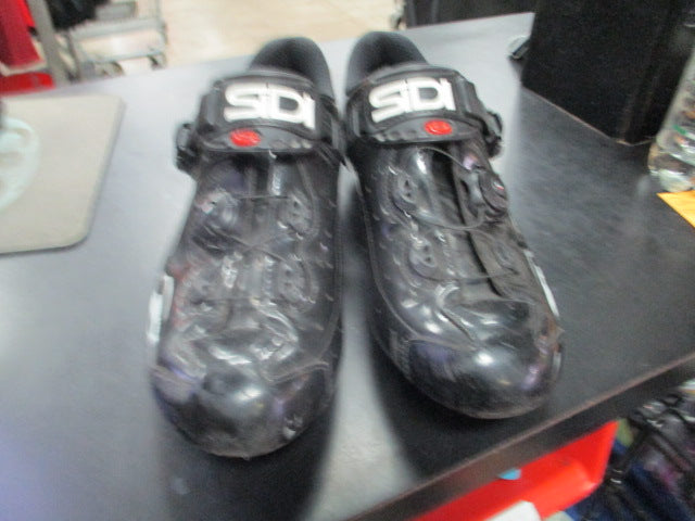 Load image into Gallery viewer, Used Sidi Size 8 Bike Shoes (NO CLIPS)
