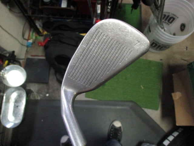 Load image into Gallery viewer, Used PING Zing Black Dot Karsten Right Hand 7 pc Iron Set 3-5 7-9i, W
