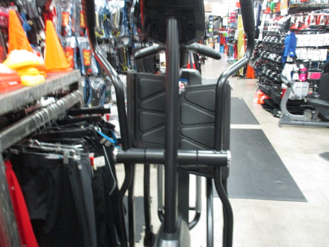 Load image into Gallery viewer, Used Horizon Evolve 5 Feather Light Folding Elliptical

