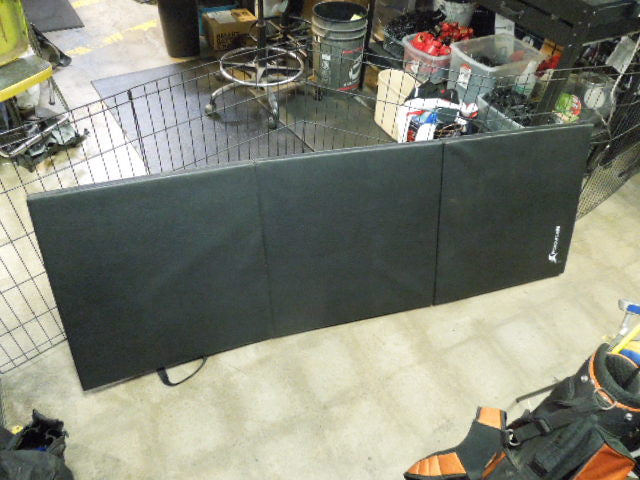 Load image into Gallery viewer, Used ProSourceFit Tri Fold 6ft Mat in Black
