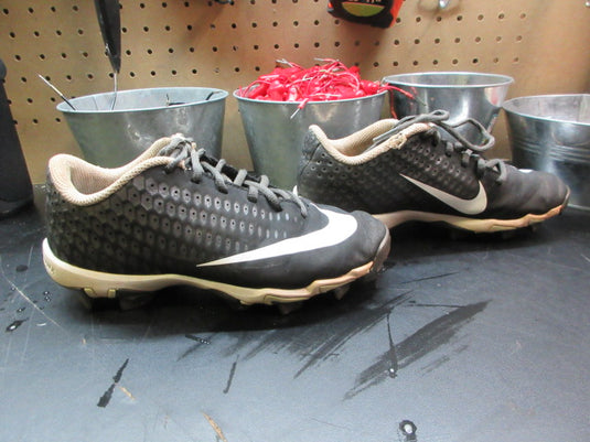 Used Nike Vapor Ultrafly Baseball Cleats - Size Youth 4