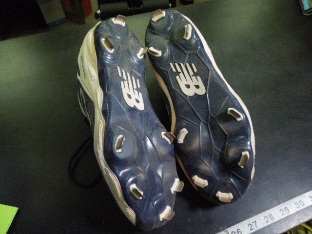 Load image into Gallery viewer, Used New Balance FF Velo V4 Metal Cleats Size 8.5W

