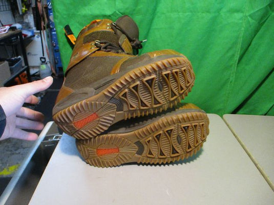 Used Burton Freestyle Saddle Leather Size 7.5 Men's Snowboard Boots