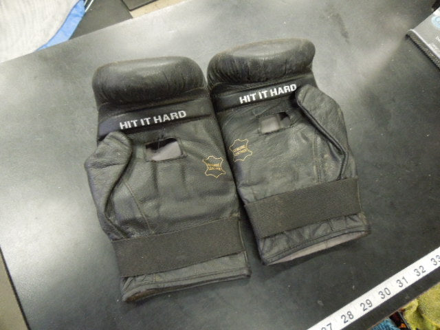 Load image into Gallery viewer, Used Title Boxing Genuine Leather Hit It Hard OSFM Gloves
