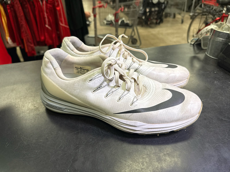Load image into Gallery viewer, Used Nike Lunarlon Flywire Golf Shoes Size 11W
