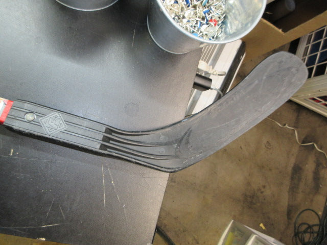 Load image into Gallery viewer, Used Franklin SH Comp 1020 Power Force Shot-Zone Blade Hockey Stick - LH - 58"
