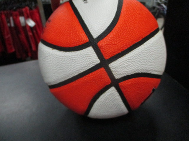 Load image into Gallery viewer, Used Wilson Authentic Series Cathy Engellent Size 6 Basketball
