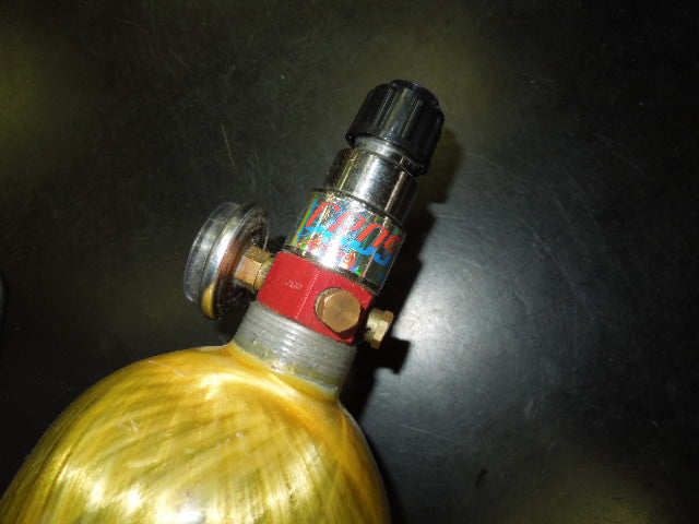 Load image into Gallery viewer, Used Crossfire 68cu / 4500psi Cabon Woven Tank
