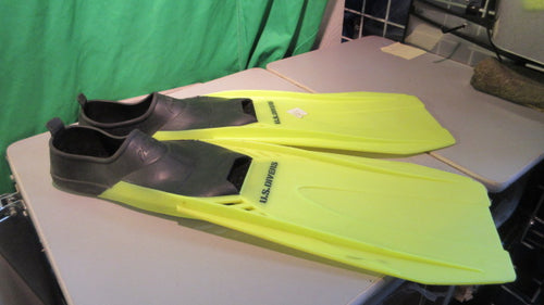 Used US Divers 6 1/2 - 8 Scuba Fins