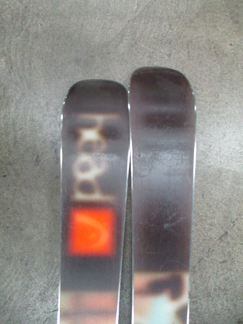 Load image into Gallery viewer, Used Head Residue 75 118CM Junior Downhill Skis W/ D 4.5ac Bindings
