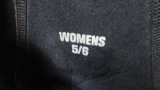 Used Body Glove Bad Betty 2 Piece Wet Suit Womens Size 5/6