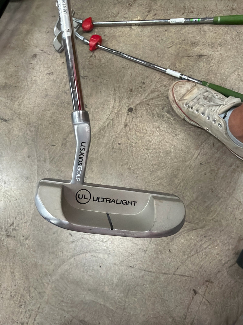 Load image into Gallery viewer, Used U.S. KIDS GOLF Ultralight Longleaf 31" Putter
