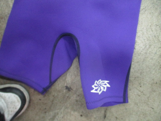 Load image into Gallery viewer, Used Hyperflex Access 2MM Junior Size 8 Wetsuit
