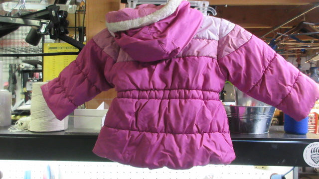 Load image into Gallery viewer, Used OshKosh B'gosh Winter Snow Jacket - Size 24M
