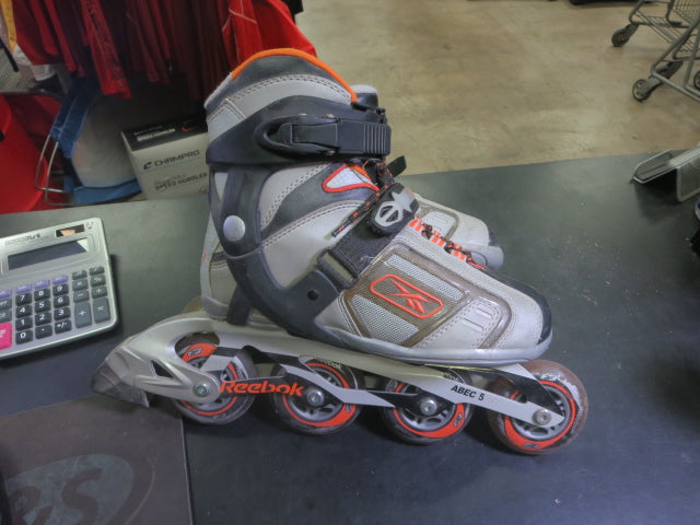 Load image into Gallery viewer, Used Reebok ABEC 5 Inline Roller Skates Size 7
