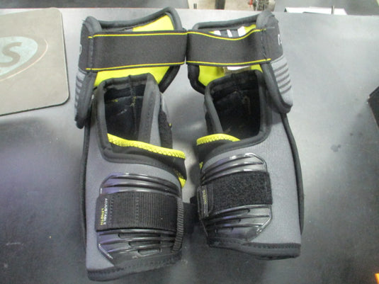 Used CCM AS 580 Senior Hockey Elbow Pads Size Small