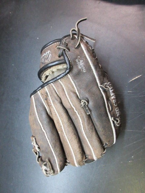 Load image into Gallery viewer, Used Macgregor Signature Series 10" Glove - RHT
