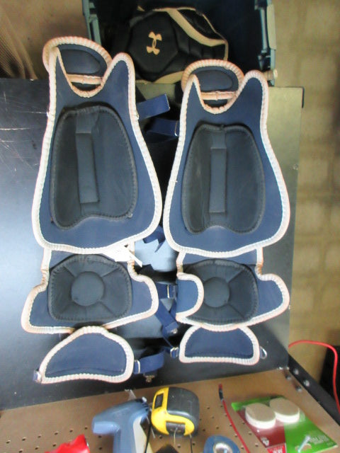 Used Under Armour Junior Victory Series Catchers Shin Guards