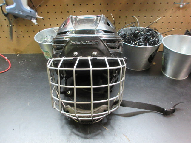 Load image into Gallery viewer, Used Bauer RE-AKT 155 Adjustable Hockey Helmet W/ Mask - Size Large
