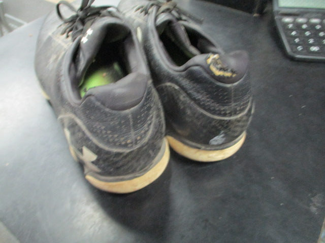 Load image into Gallery viewer, Used Under Amour Cleats in black size 11 wear to bottom spikes
