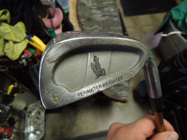 Load image into Gallery viewer, Used Magique Right Hand 6 Iron
