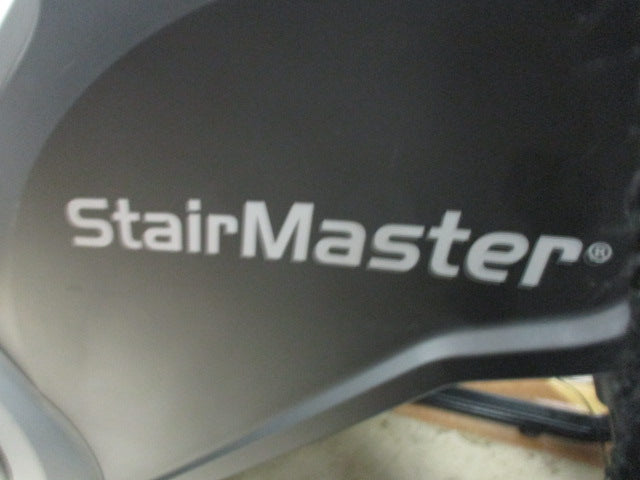 Load image into Gallery viewer, Used Stair Master Fitness Core Stair Stepper
