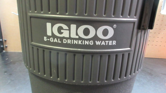 Used Igloo 5 Gallon Cooler