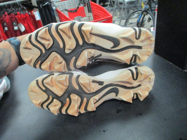 Load image into Gallery viewer, Used Nike Force Zoom Trout 6 Keystone Size Youth 6 Cleats
