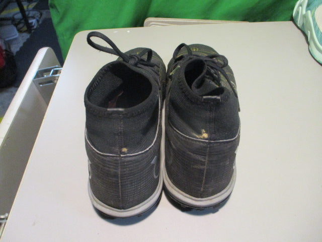 Load image into Gallery viewer, Used Nike Mercurial Superfly 8 Academy Size 7 Indoor Soccer Cleats
