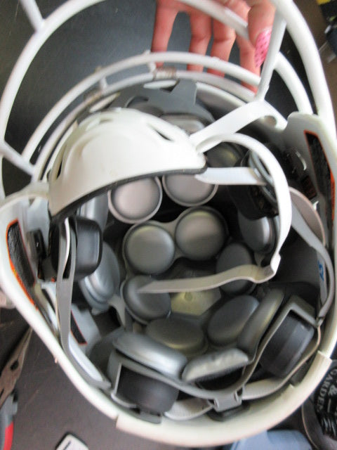 Load image into Gallery viewer, Used Xenith X2E+ Football Helmet -  Size Youth Medium
