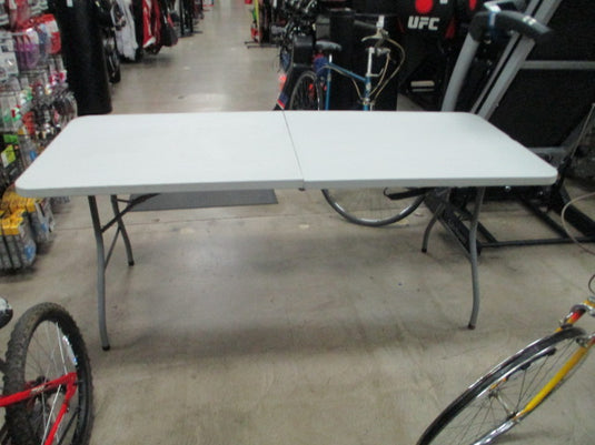 Used Office Star 6' Folding Table