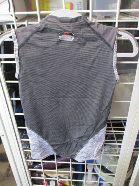 Load image into Gallery viewer, Used McDavid Hex Sternum Compression Shirt Youth Size Medium
