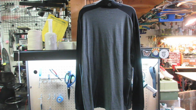 Load image into Gallery viewer, Used Ben Hogan Quarter Zip Long Sleeve - XL
