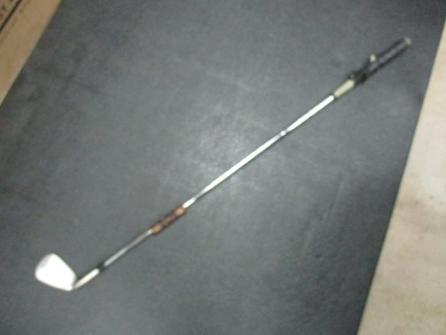 Load image into Gallery viewer, Used Medicus Swing Trainer 5 Iron
