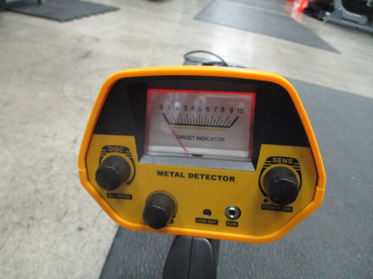 Used Underwater Gold Finder Metal Detector - Battery Not Included
