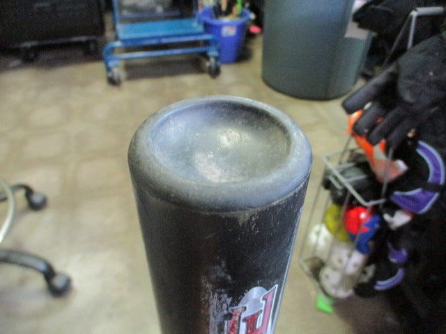 Load image into Gallery viewer, Used Miken Edge 34&quot; (-6) Slowpitch Bat
