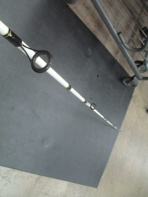 Used Shakespeare Tiger Spining 7' Fishing Pole