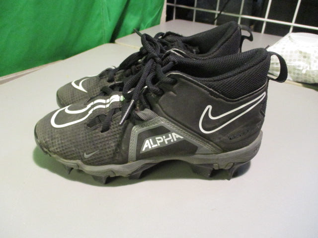Load image into Gallery viewer, Used Nike Alpha Fastflex Size Youth 2 Football Cleats

