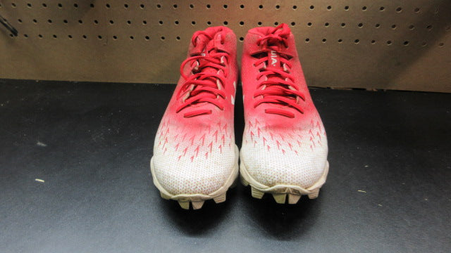 Load image into Gallery viewer, Used Under Armour Baseball Cleats - Size 9.5
