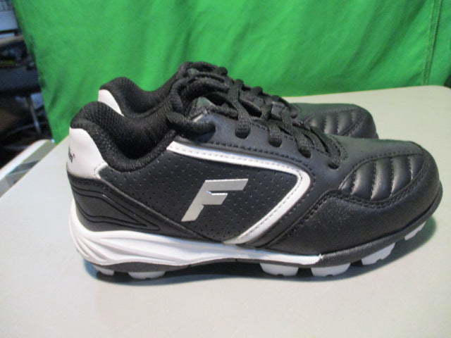 Load image into Gallery viewer, Franklin Sports Size Youth 12 Cleats
