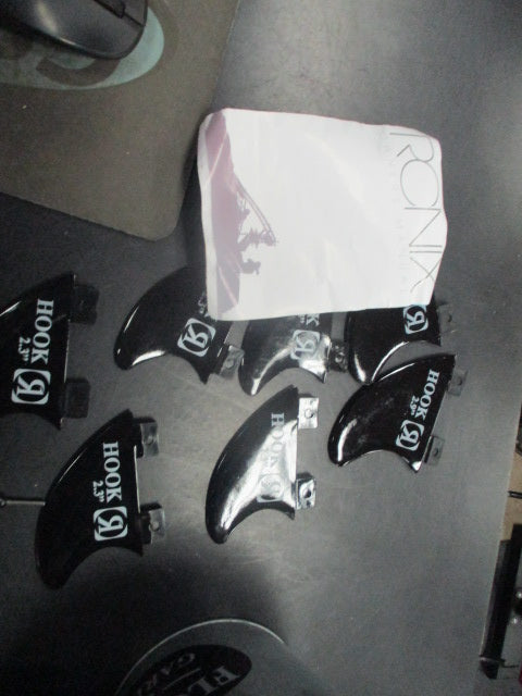 Used RONIX Carbon Thruster Jason Standley RNX-15-00102 55" Wake Surfer