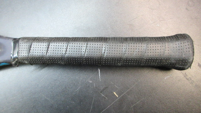 Load image into Gallery viewer, Used Wilson Ultra Tour v2.0 27" Tennis Racquet
