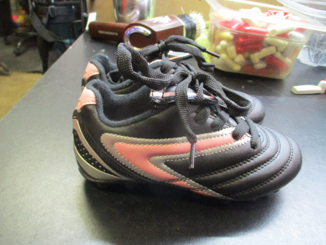 Load image into Gallery viewer, Vizari Verona Soccer Cleats Youth Size 10
