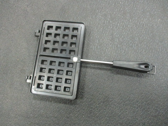 Load image into Gallery viewer, Used Coleman Waffle Iron
